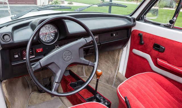 vw beetle center console