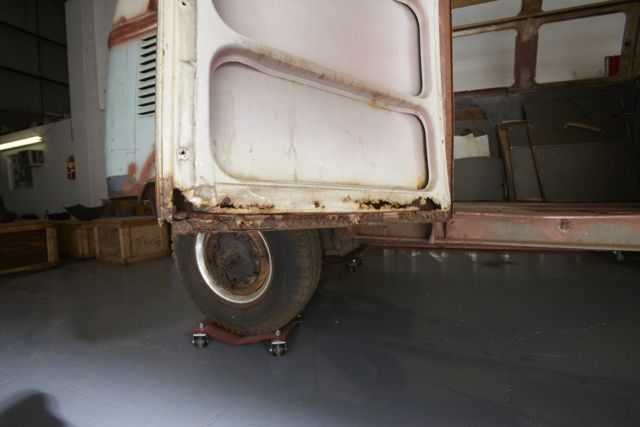 1965 VW 21 Window Microbus Project For Sale @ Oldbug.com